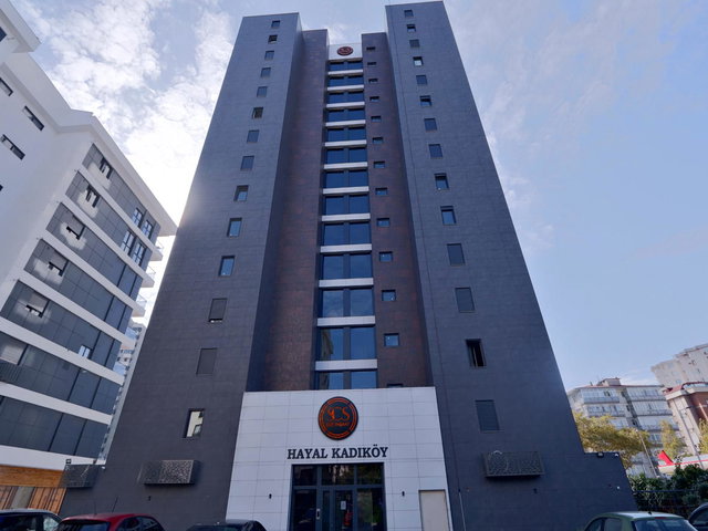 ZIVERBEY MINIBÜS CADDESI ÜZERINDE SATILIK SIFIR 2+1 DAIRE 110 M2