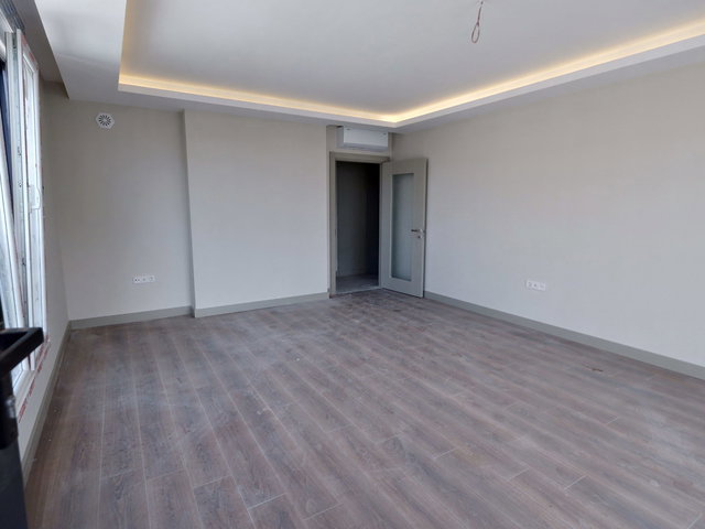 ZIVERBEY MINIBÜS CADDESI ÜZERINDE SATILIK SIFIR 2+1 DAIRE 110 M2