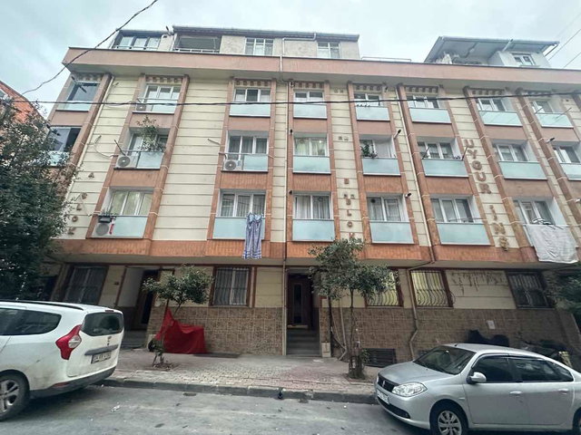 BAĞCILAR 15 TEMMUZ MAH’DE BAHÇE KATI 1+1 | BALKONLU | KİRACILI | KREDİYE UYGUN