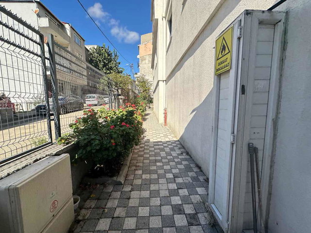 BAĞCILAR 15 TEMMUZ MH. SITE IÇINDE SATILIK DAIRE