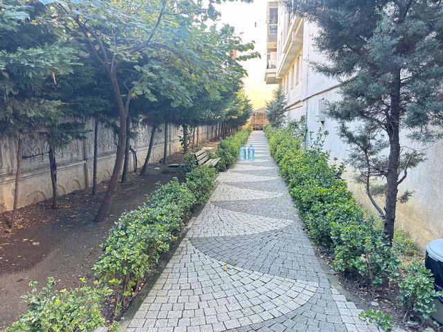 BAĞCILAR 15 TEMMUZ MH. SITE IÇINDE SATILIK DAIRE