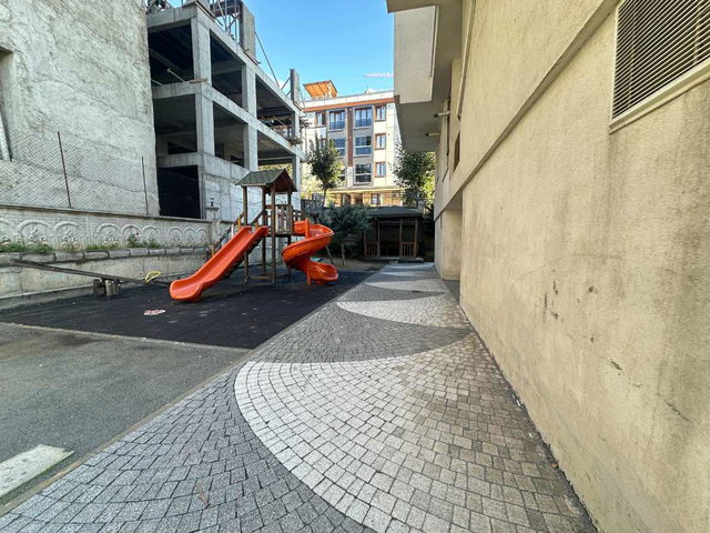 BAĞCILAR 15 TEMMUZ MH. SITE IÇINDE SATILIK DAIRE