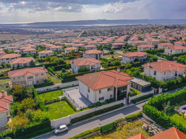 ALKENT 2000 GÜNIŞIĞI KONAKLARI PRESTİJLİ ÖZEL TASARIM 10+2 VİLLA