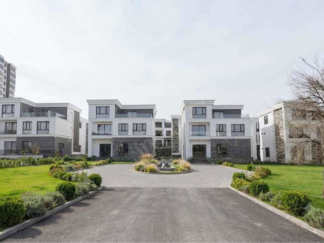 PAZARLIKLI KÖŞE KONUM 6+1 TRİPLEX NİRVANA 75 VİLLA/TAPU HAZIR
