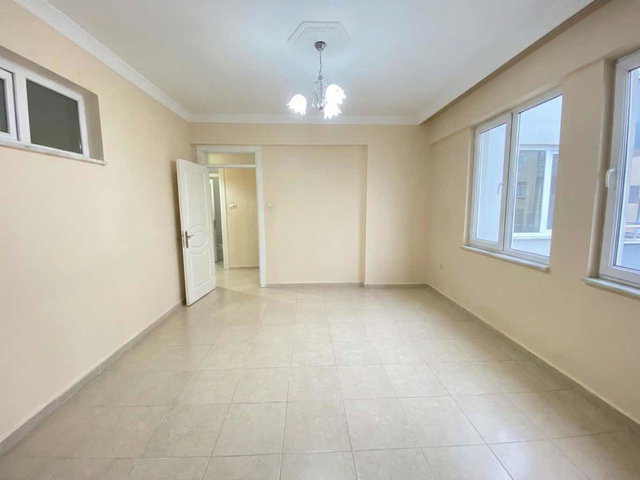ŞEHRİN EN PRESTİJLİ KONUMUNDA KİRALIK GENİŞ 2+1 DAİRE