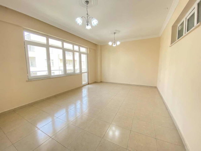 ŞEHRİN EN PRESTİJLİ KONUMUNDA KİRALIK GENİŞ 2+1 DAİRE