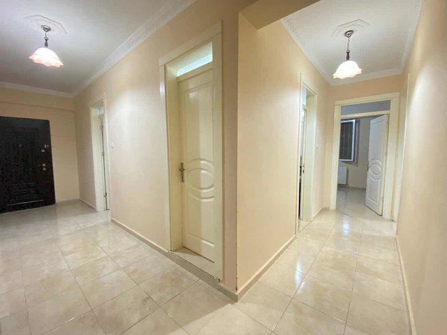 ŞEHRİN EN PRESTİJLİ KONUMUNDA KİRALIK GENİŞ 2+1 DAİRE
