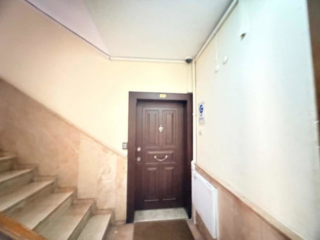 KOZYATAĞI SÜMKO SİTESİNDE SATILIK 3+1 NET90 M2 YÜKSEK GİRİŞ OFİS