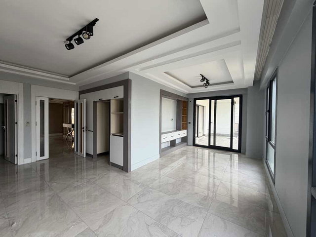 ÇEYSA PERA PARKTA SATILIK 4,5+1 LÜKS DAİRE