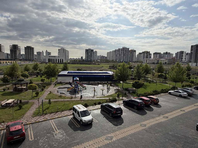 ÇEYSA PERA PARKTA SATILIK 4,5+1 LÜKS DAİRE