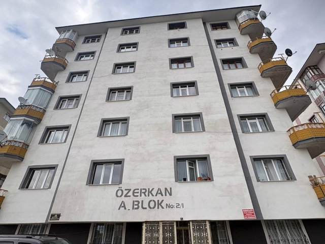 REMAX İLKE'DEN KAYAKYOLU'NDA 3+1 KİRALIK DAİRE