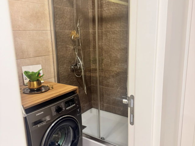 BAĞDAT CADDESİ,DENİZ GÖREN,EŞYALI 3+1 ,KİRALIK DAİRE