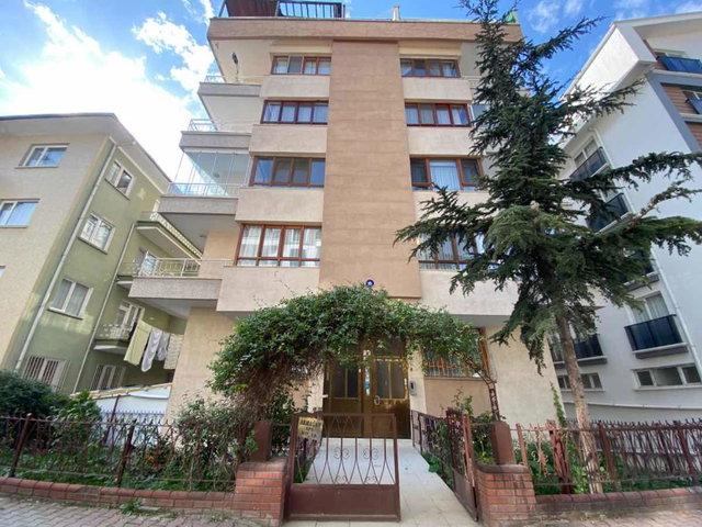 RE/MAX ARZ'DAN DIŞKAPI'DA 260 M² GENİŞ VE FERAH 5+1 DUBLEKS DAİRE