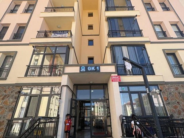 REMAX İLKE'DEN YILDIZKENT OSMANGAZİ TOKİLER'DE 2+1 KİRALIK DAİRE