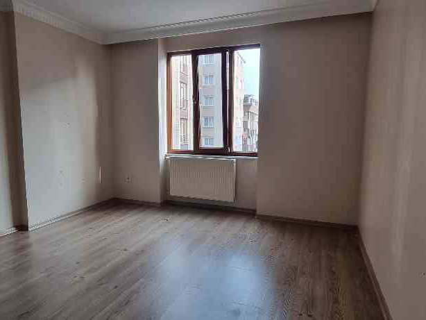 GAZİOSMANPAŞA’DA 2+1 | 128 M² BRÜT | 2 BANYO | BALKONLU | BOŞ KİRALIK DAİRE