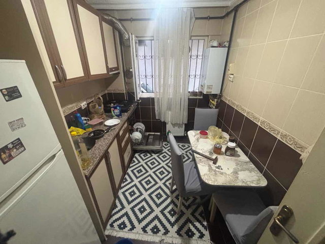 MALTEPE FINDIKLIDA MERKEZİ KONUMDA GENİŞ 2+1 KİRALIK DAİRE