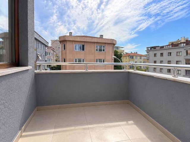 ATAŞEHİR İNÖNÜ'DE TADİLATLI MASRAFSIZ 3+1 ARA KAT SATILIK DAİRE