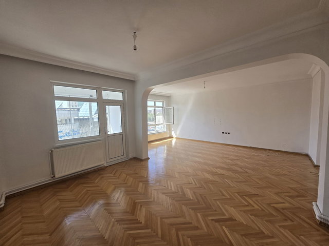 ÇANKAYA TURAN GÜNEŞ BLV KİRALIK DAİRE