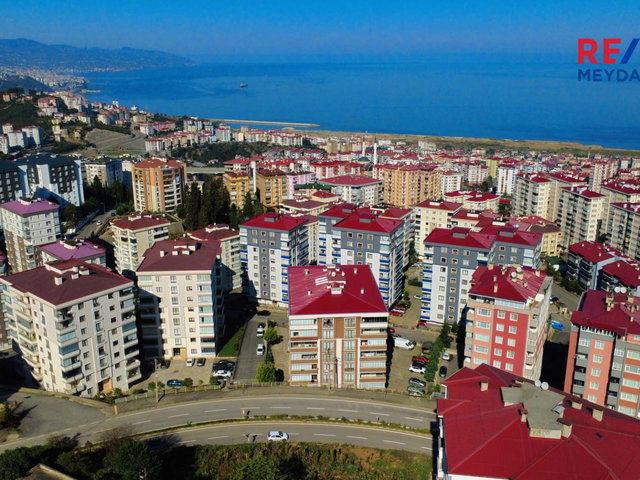YENI ÇAMLIK SITESI ARA KAT GENIŞ DAIRE