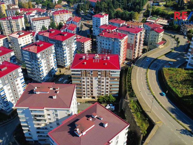 YENI ÇAMLIK SITESI ARA KAT GENIŞ DAIRE