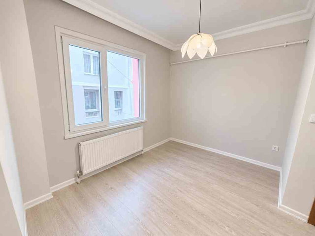 PENDİK’TE GÜNEY-BATI CEPHELİ 2+1 | 130 M² BRÜT | BALKONLU | DOĞALGAZ KOMBİLİ