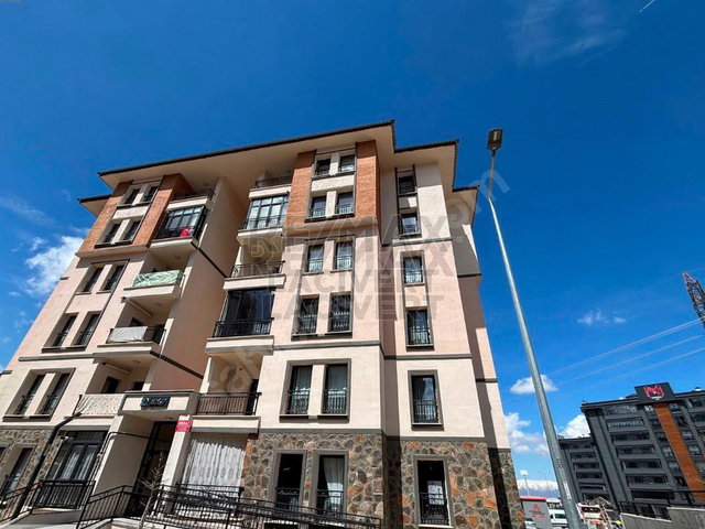 RE/MAX LACIVERT'TEN OSMANGAZI TOKILER'DE SATILIK 2+1 DAIRE