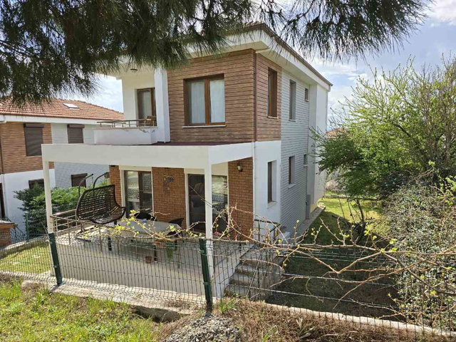 GÖMEÇ İNTALAND SEVGİ KÖYÜ’NDE SATILIK VİLLA