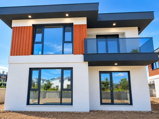 REMAX TAN ' DAN DÜZCE ŞIRALIK MH SIFIR 4+1 SATILIK VİLLA