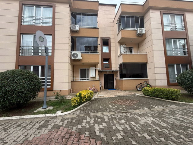 KOCAELİ KARTEPE FSM 3+1 SATILIK ARAKAT DAİRE