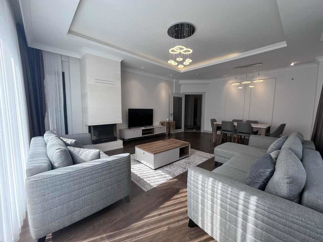 KOCAELİ KARTEPE SUADİYE MAH. 4+1 SATILIK VİLLA