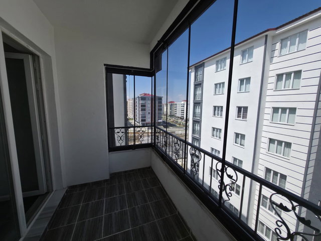 REMAX İLKE'DEN YILDIZKENT'TE 3+1 KİRALIK DAİRE