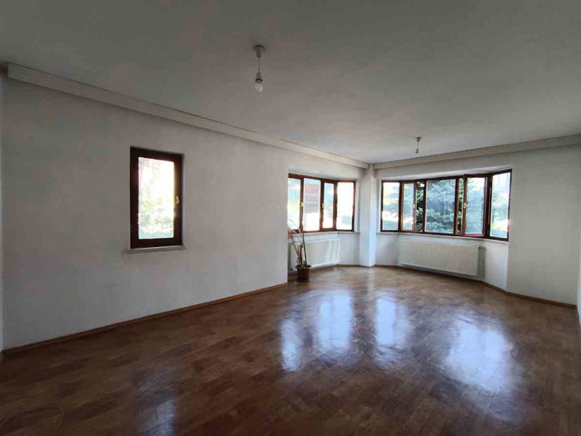 REMAX DIA DAN BOLU TEPECİK MAHALLESİNDE KİRALIK 3+1