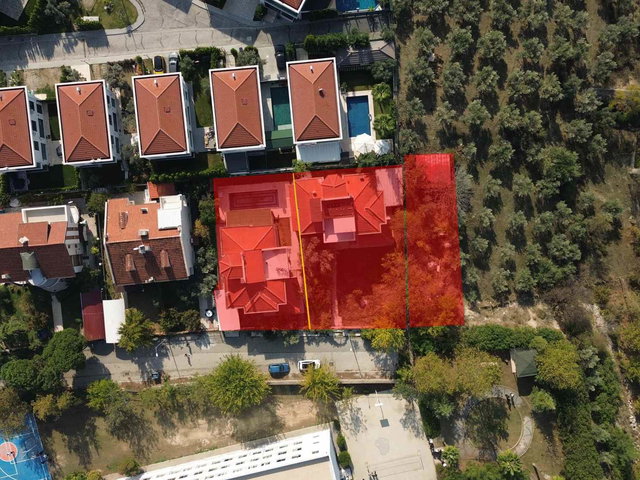 UNCUBOZKÖY VİLLALAR BÖLGESİ ÇİFT VİLLA ARSASI İLE SATILIKTIR