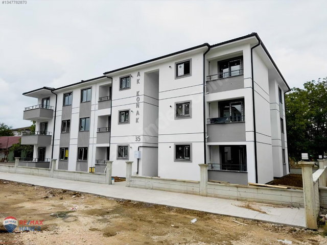 1+1 KİRALIK SIFIR DAİRE ÜNİVERSİTE YANINDA