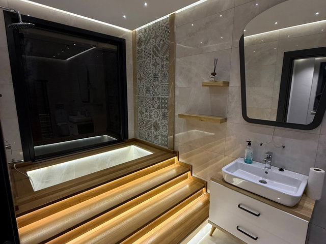 REMAX AİR'DEN YALOVA KADIKÖY DE FERAH LÜKS VİLLA