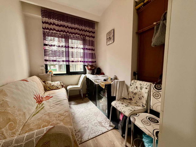 PENDİK MERKEZ DE BAHÇE KULLANIMLI BALKONLU KİRALIK 2+1 DAİRE