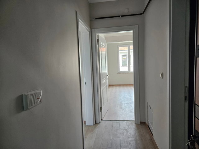 KARASU YALI MAHALLESİ ÇAMLIK 5 SİTESİNDE SATILIK 1+1 DAİRE