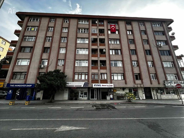 IZMIT KÖRFEZ MAH, E-5 YAKIN, ULAŞIM AVANYAJLI 4+1 ASANSÖRLÜ , GENIŞ SATILIK DAIRE