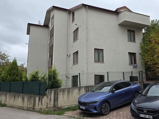 KOCAELİ İZMİT BAĞÇEŞME 'DE SATILIK 2+1 DAİRE
