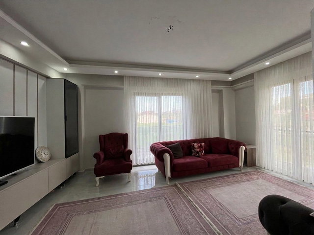 BİGA YENİCEKÖY’DE HER ALANI YERDEN ISITMALI, SATILIK TERASLI 4+1 DUBLEKS!