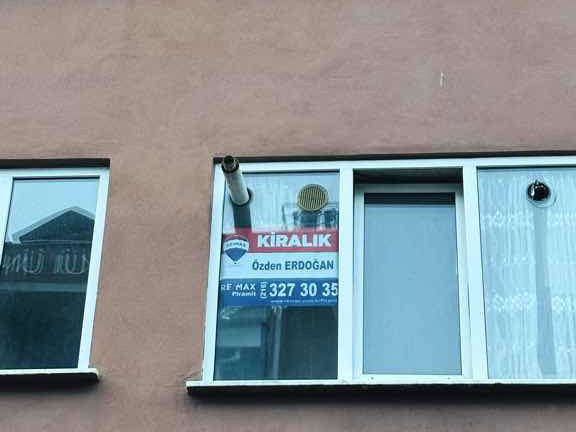 FIRSAT, ÇAKMAK MH. İKBAL CD. 100 M. KİRALIK 2+1 ARA KAT DAİRE,
