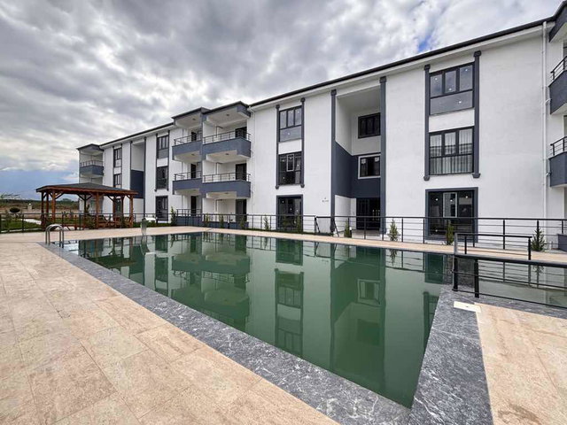 KARTEPE FSM’DE 1 + 1 SATILIK GENIŞ DAIRE