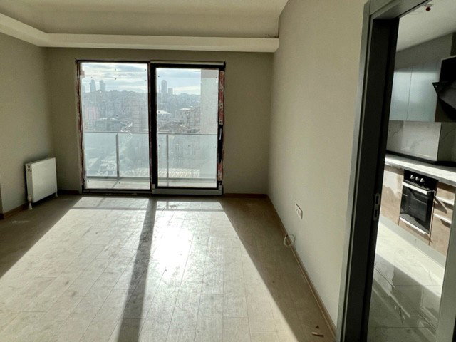 KAĞITHANE MERKEZ MAHALLESİ MEGA 2 BLOK SİTESİ KİRALIK 2+1 DAİRE