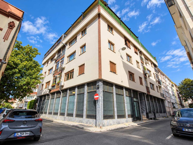 ÜSKÜDAR METRO VE CAPITOL AVM’YE YAKIN 135 M² 3+1 ÇİFT BALKONLU