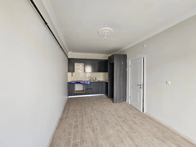 REMAX/MAVI ALIM DİNEK'DEN ÇAMLIK 5 SITESINDE SATILIK 1+1 DAIRE