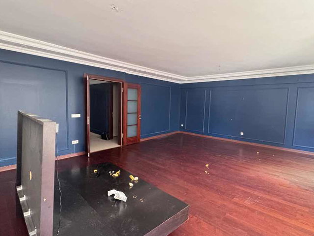 NIŞANTAŞI TEŞVIKIYEDE 220 M² BAKIMLI 4+1 SATILIK DAIRE