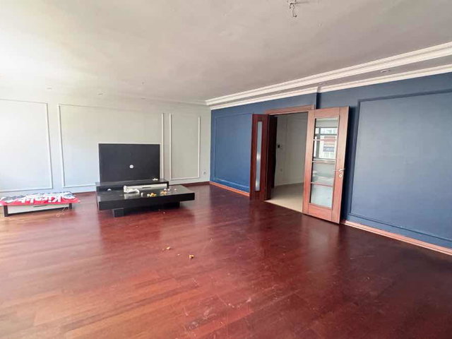 NIŞANTAŞI TEŞVIKIYEDE 220 M² BAKIMLI 4+1 SATILIK DAIRE