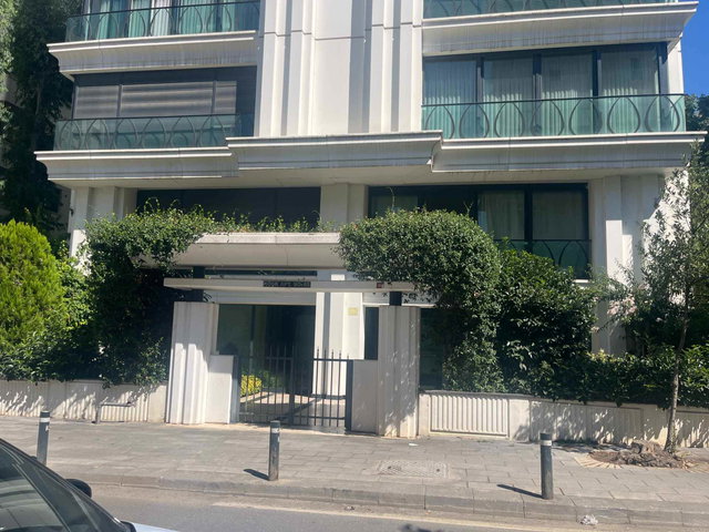 BAĞDAT CADDESİNE YAKIN GENÇ BİNADA KİRALIK 3+1