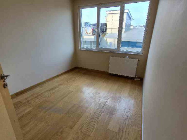 KADIKÖY BOSTANCI MAHALLESİ BOSTANİÇİ SOKAKTA KİRALIK 3+1 DAİRE
