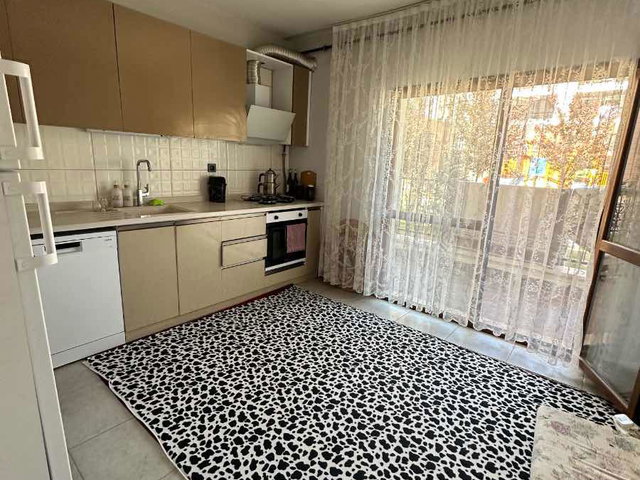 LÜLEBURGAZ BÜYÜKKARIŞTIRAN 'DA SATILIK 2+1 DAİRE